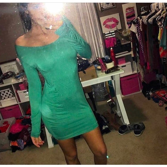 Piko 1988 Dresses & Skirts - Piko brand dress long sleeve green small new Piko 1988 Dresses & Skirts - Piko brand dress long sleeve green small new